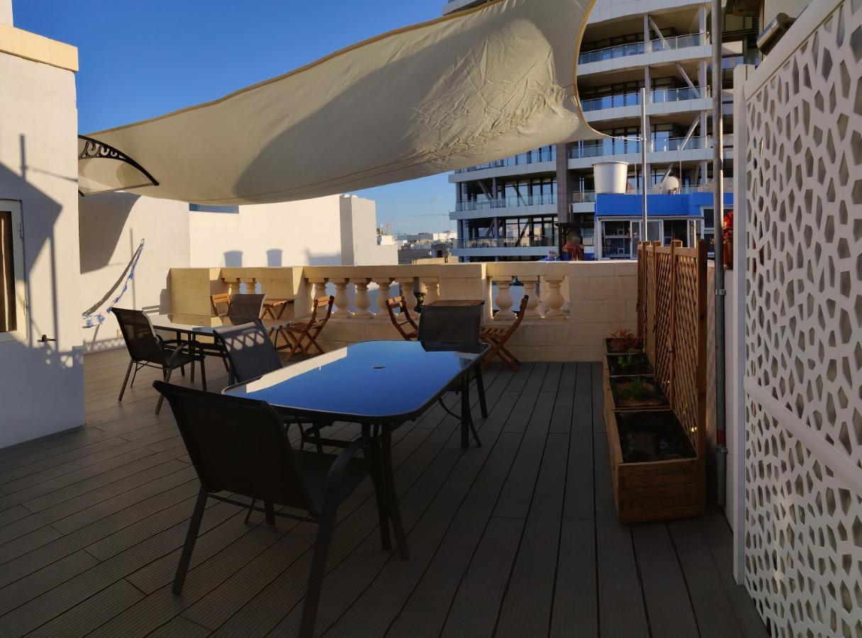 Walter'S B&B Gzira Exteriér fotografie